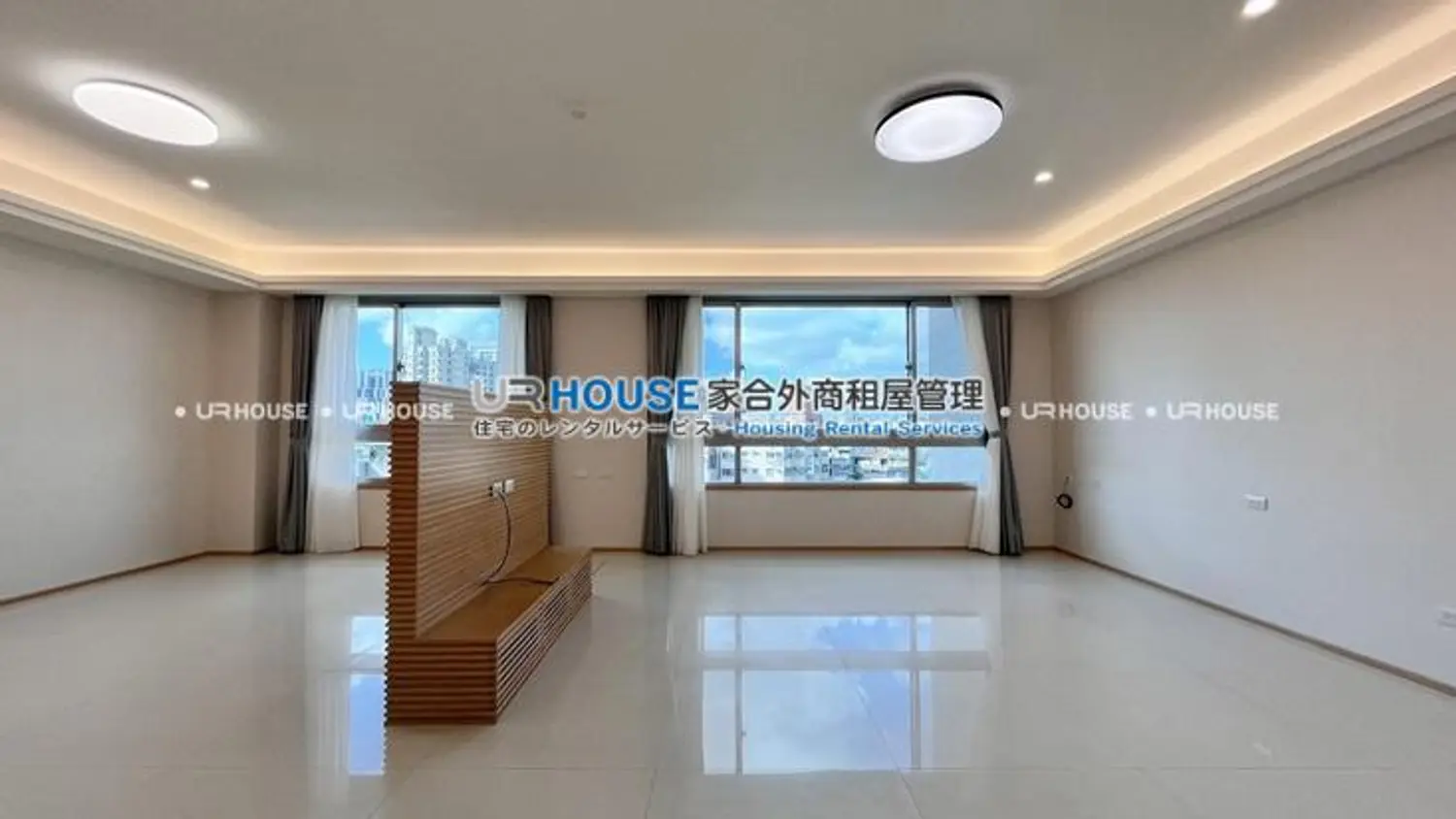 4 bedrooms apartment for rent TWD 110 000 - 42 ping - Shilin District,Taipei City slide 0