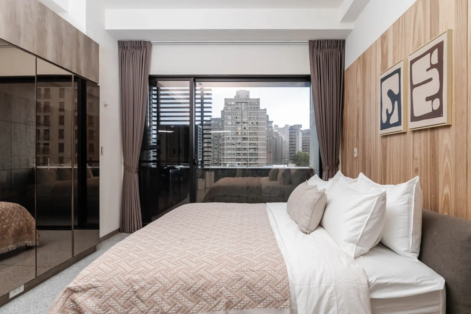 1 room apartment for rent in Neihu District, Taipei City | NT$ 57 040 | 12 ping slide 4