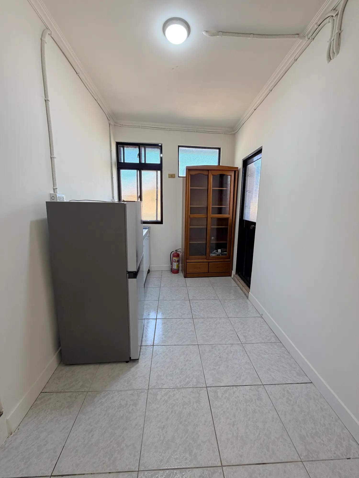 1 room apartment for rent in Sanchong District, New Taipei City | NT$ 18 800 | 12 ping slide 4