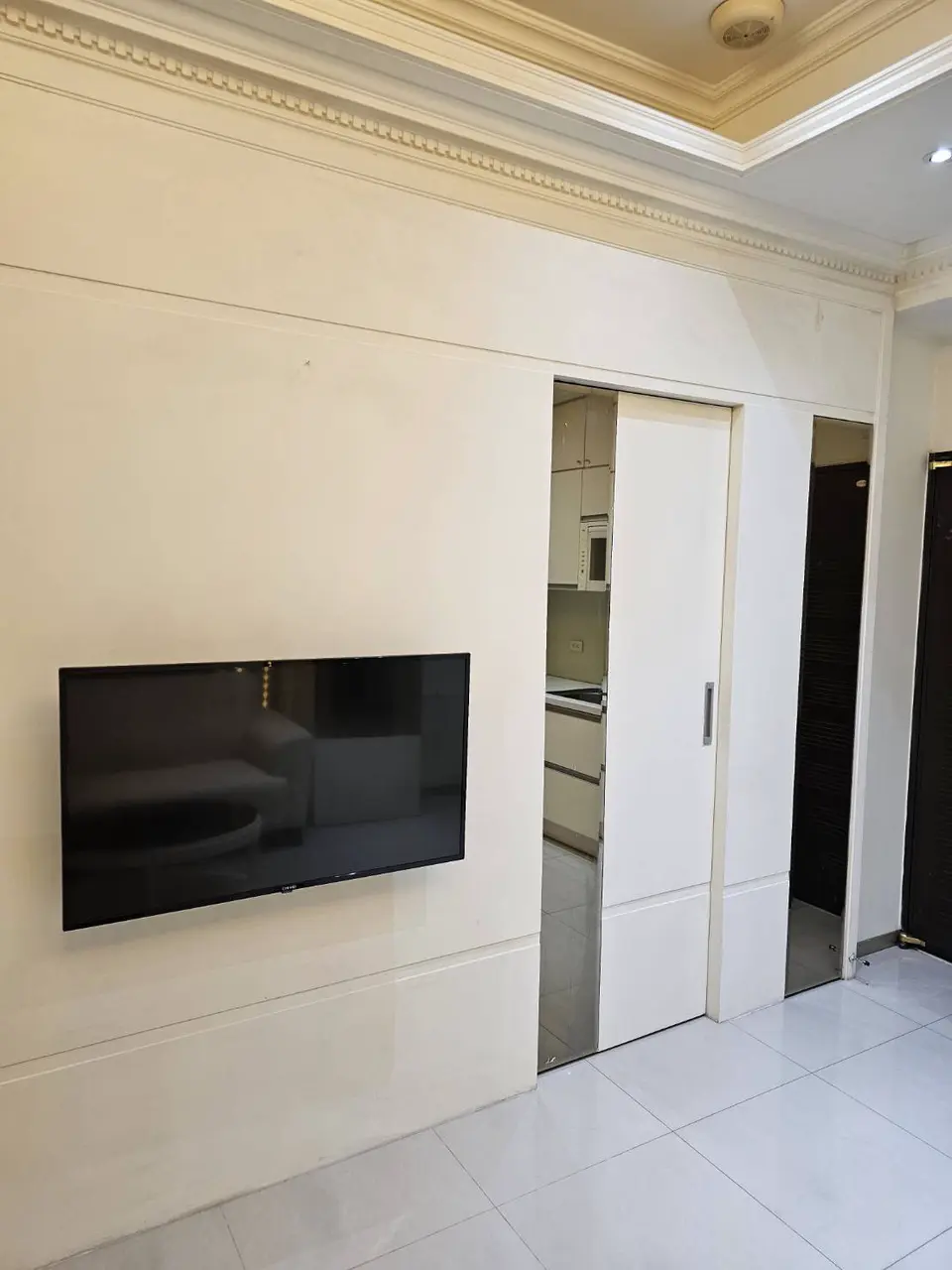 2 bedrooms apartment for rent in Zhongshan District, Taipei City | NT$ 50 000 | 12 ping slide 5
