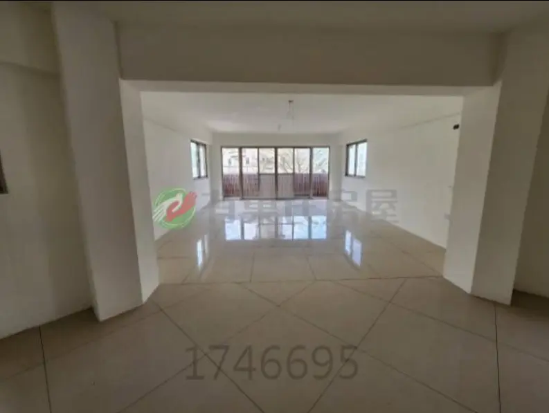 8 bedrooms villa for sale in Tamsui District, New Taipei City | NT$ 33 980 000 | 90 ping slide 4