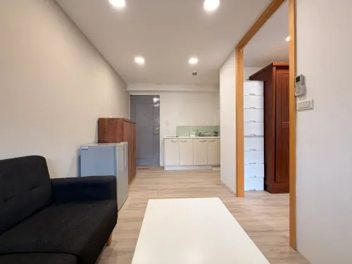 Room for rent NT$ 29 800 - Lane 39, Section 2, Zhongshan North Road - 1 room