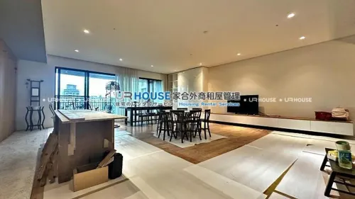 Apartment for rent TWD 220 000 - Jilin Road - 3 bedrooms