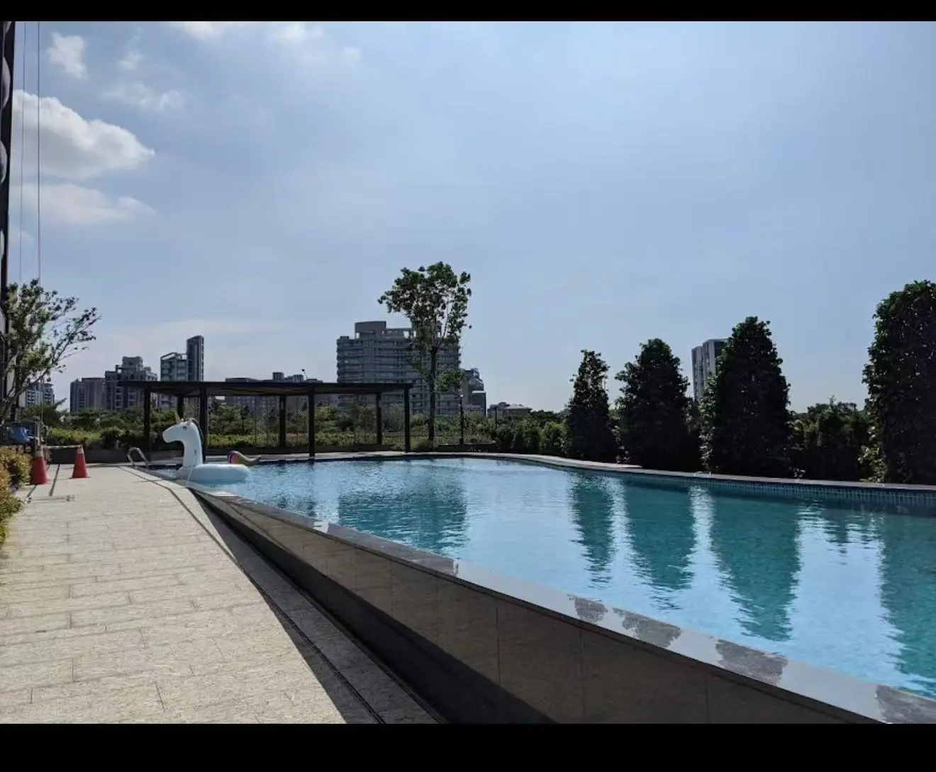 2 bedrooms apartment for rent in Zhongli District, Taoyuan City | NT$ 36 000 | 18 ping slide 1