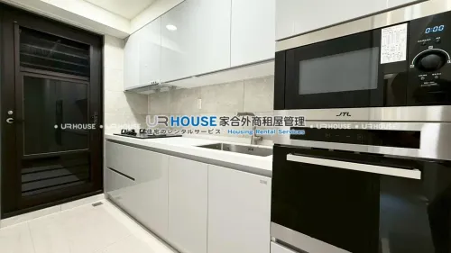 Apartment for rent NT$ 65 000 - Huajiang 1st Road - 3 bedrooms