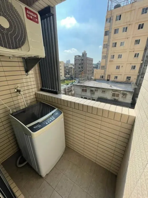 分租套房、雅房 出租 NT$ 12 000 - 五權路352巷 - 1 房