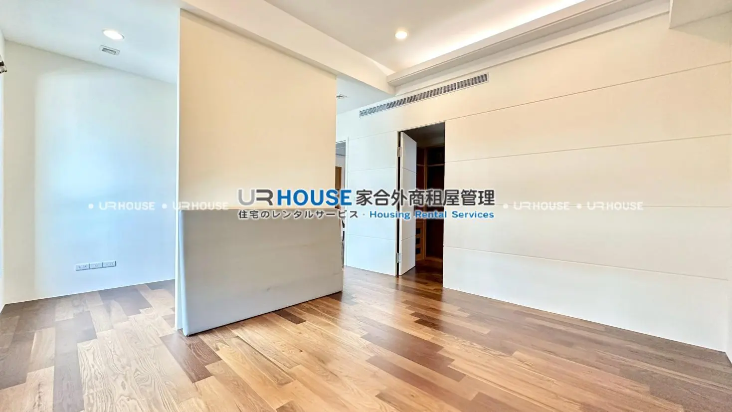 3 bedrooms apartment for rent in Shilin District, Taipei City | NT$ 100 000 | 44 ping slide 4