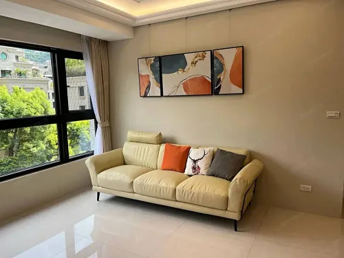 Apartment for rent TWD 100 000 - Lane 141, Section 7, Zhongshan N Rd - 3 bedrooms