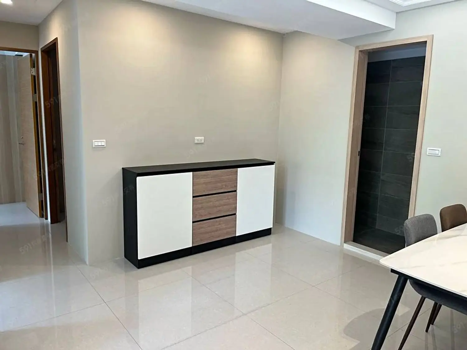 3 bedrooms apartment for rent TWD 100 000 - 32 ping - Shilin District,Taipei City slide 2