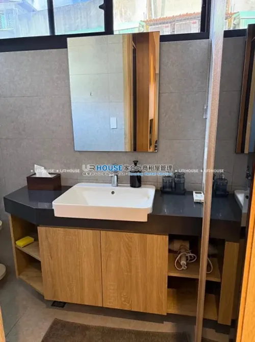 2 bedrooms apartment for rent in Shilin District, Taipei City | NT$ 49 000 | 12 ping slide 2