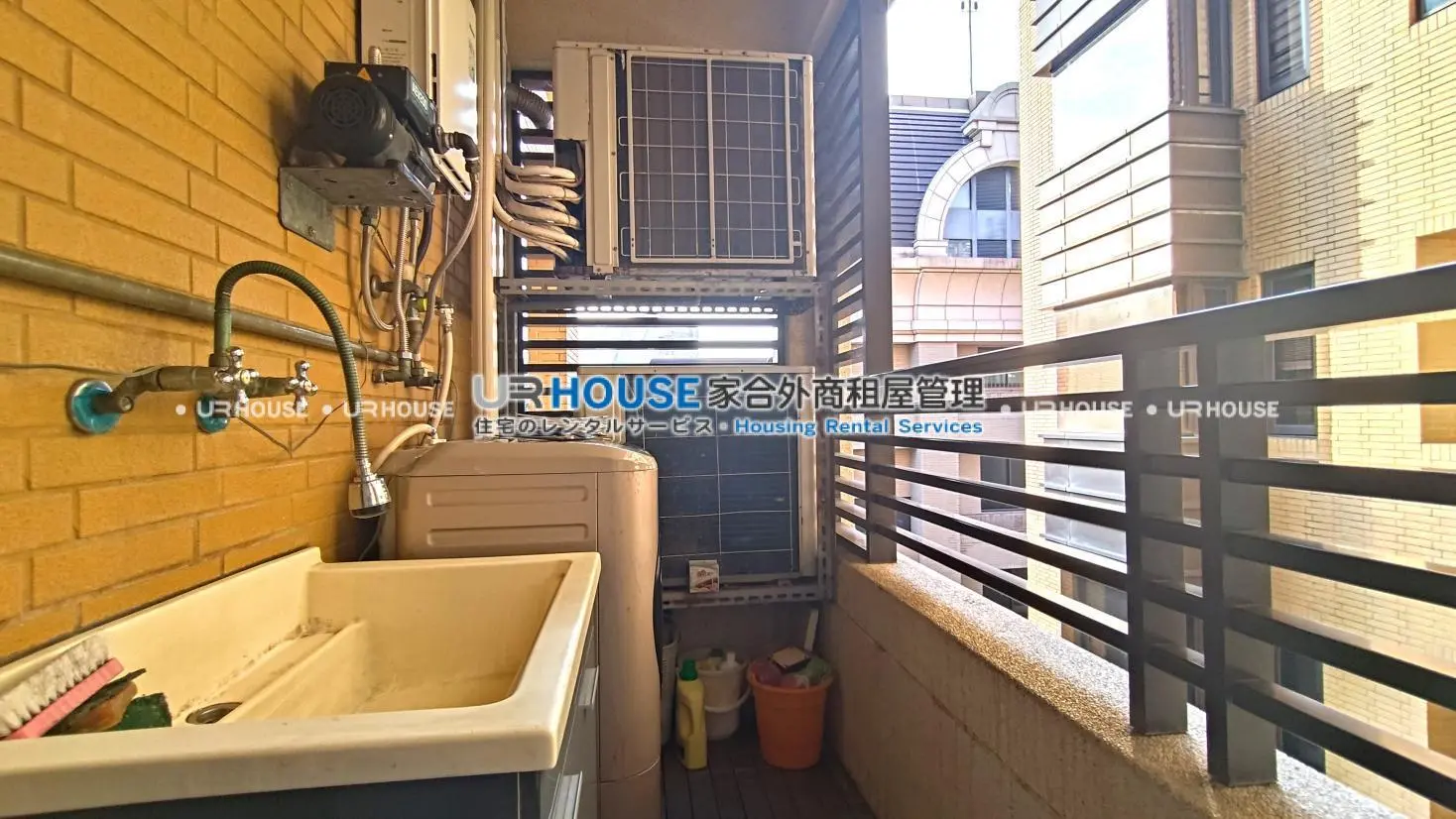 3 bedrooms apartment for rent in Shilin District, Taipei City | NT$ 180 000 | 66 ping slide 21