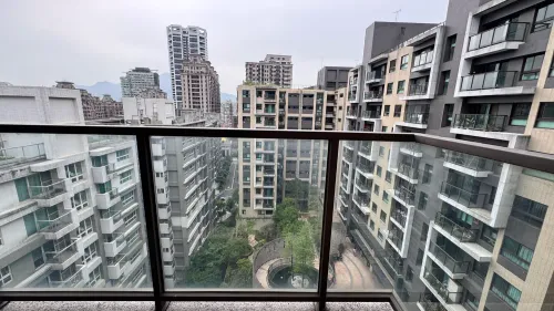 3 bedrooms apartment for rent in Tamsui District, New Taipei City | NT$ 33 000 | 34 ping slide 11