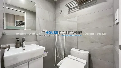 Studio apartment for rent in Daan District, Taipei City | NT$ 48 000 | 10 ping slide 5