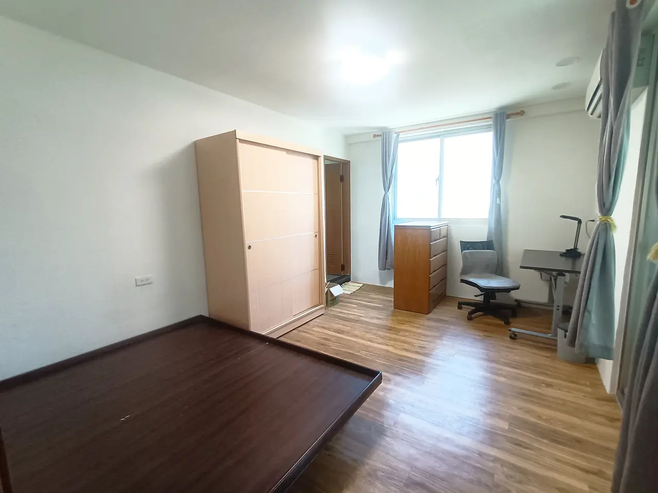 3 bedrooms apartment for rent in Zhongzheng District, Taipei City | TWD 24 000 | 15 ping slide 3