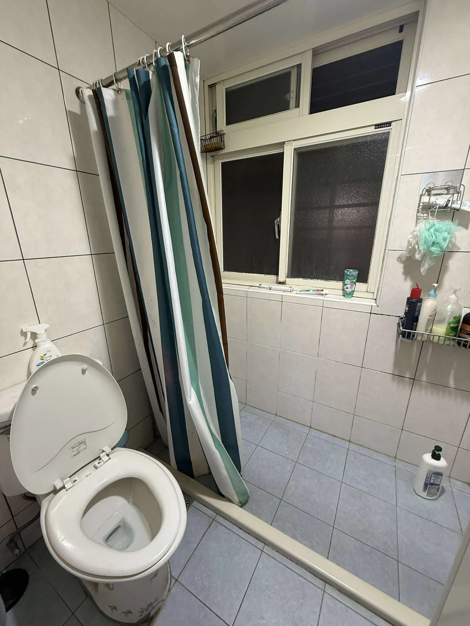 Private room for rent TWD 15 000 - 5 ping - Xinyi District,Taipei City slide 8