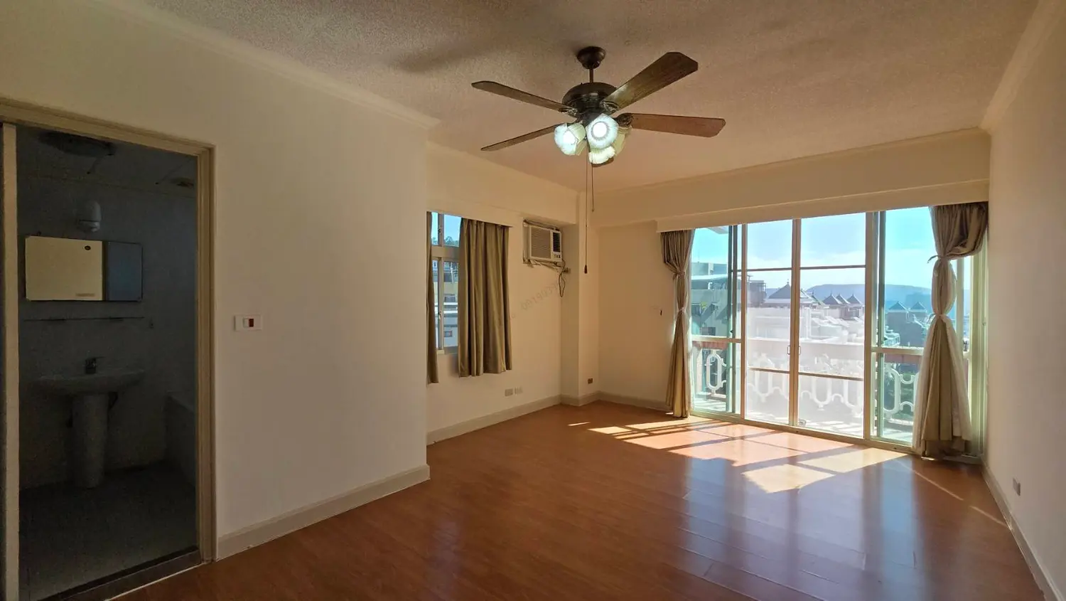 4 bedrooms apartment for rent in Shilin District, Taipei City | TWD 76 000 | 70 ping slide 4