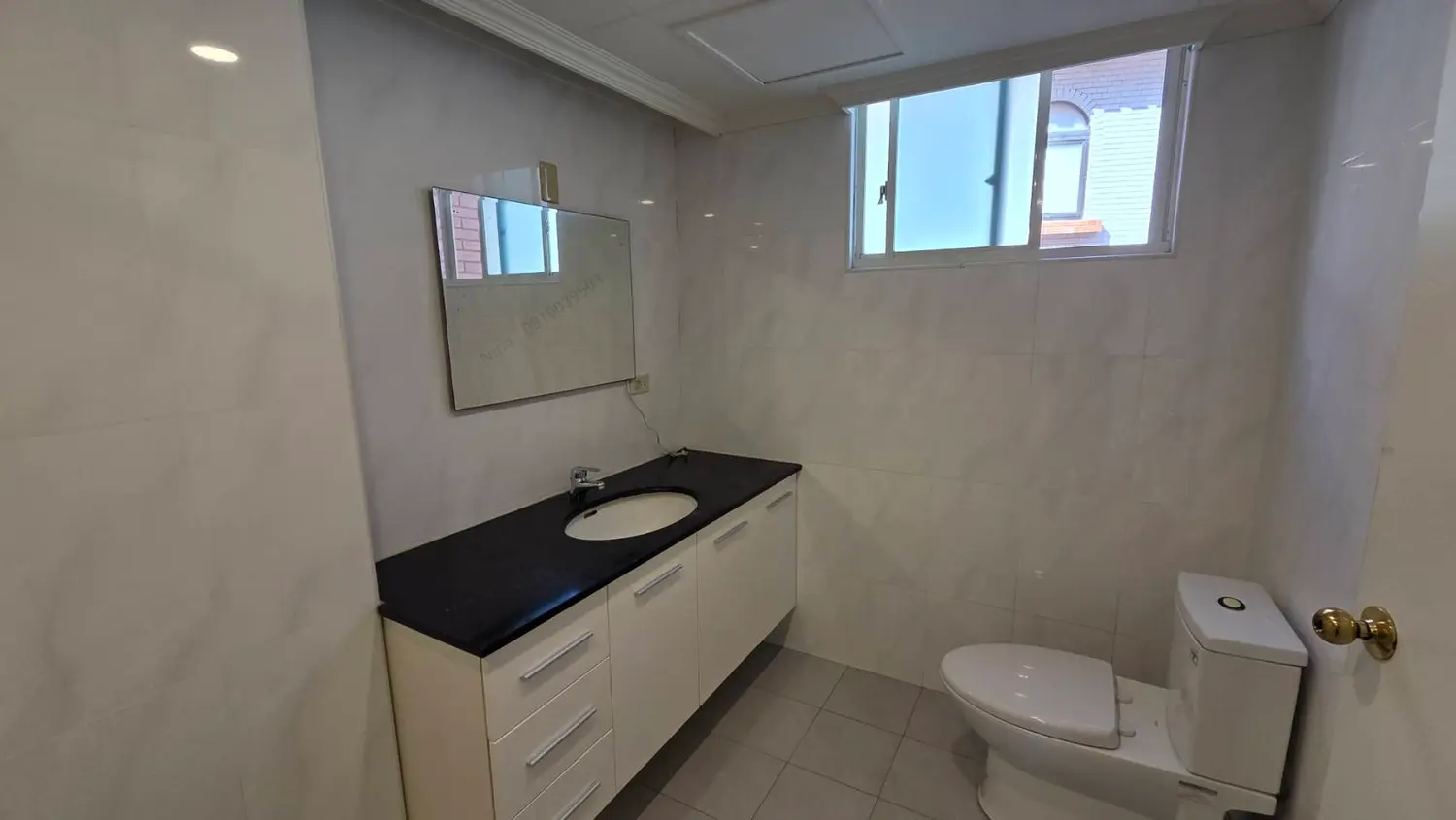 4 bedrooms apartment for rent in Shilin District, Taipei City | TWD 76 000 | 70 ping slide 9