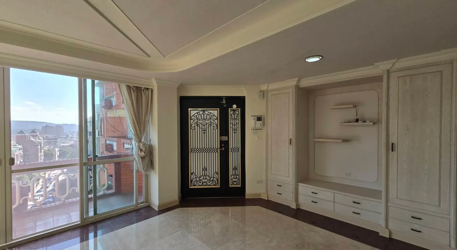 4 bedrooms apartment for rent in Shilin District, Taipei City | TWD 76 000 | 70 ping slide 18