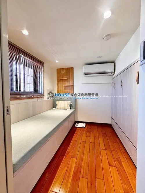 Apartment for rent TWD 58 000 -  - 3 bedrooms