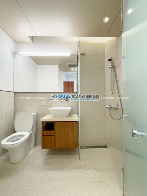 Apartment for rent TWD 250 000 -  - 4 bedrooms
