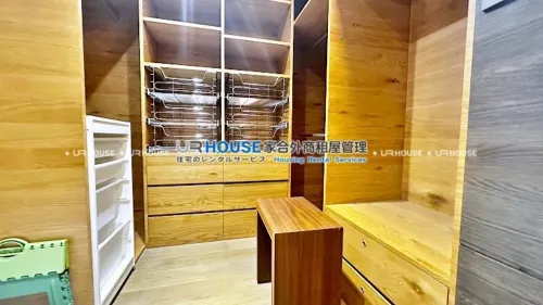 Apartment for rent TWD 160 000 -  - 3 bedrooms