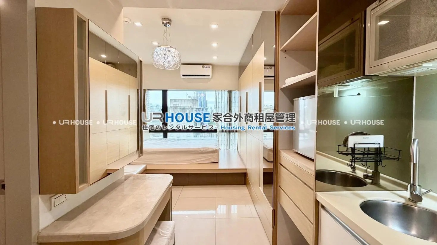 Studio apartment for rent in Xinyi District, Taipei City | TWD 31 000 | 8 ping slide 0
