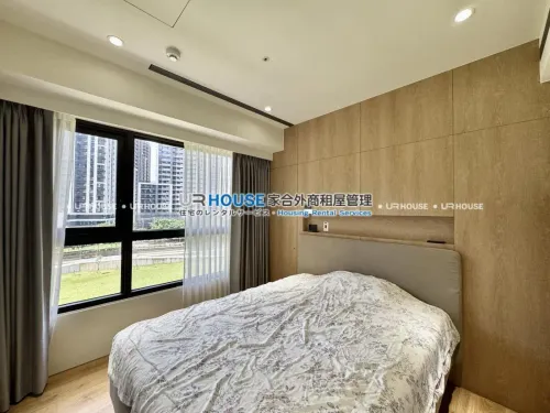 Apartment for rent NT$ 38 000 - Wenhua 1st Road - 3 bedrooms
