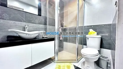 Apartment for rent TWD 160 000 - Lane 97, Section 1, Xinsheng South Road - 2 bedrooms