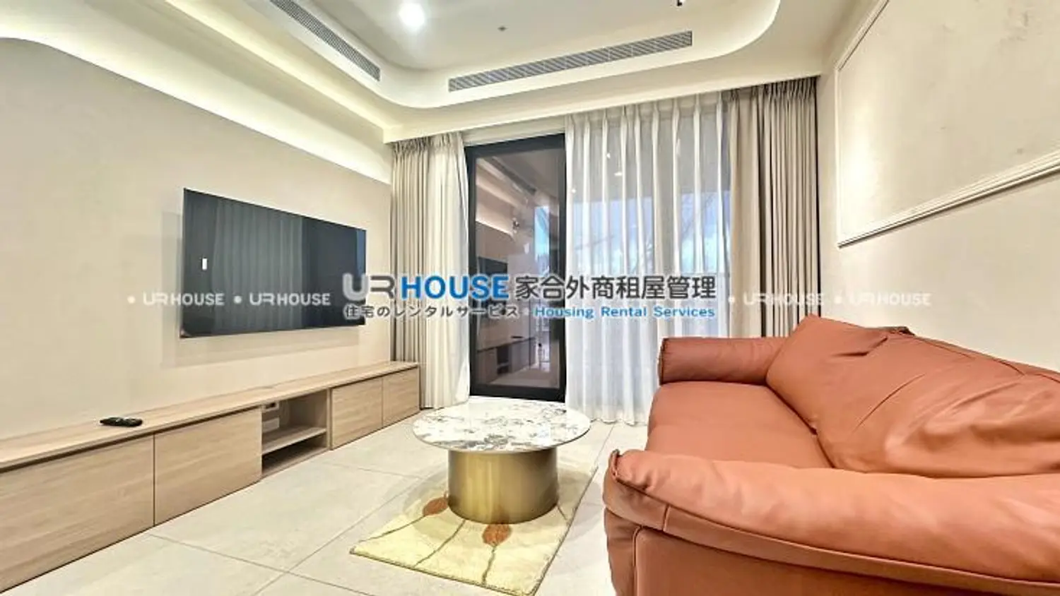 2 bedrooms apartment for rent TWD 88 500 - 23 ping - Datong District, Taipei City slide 1