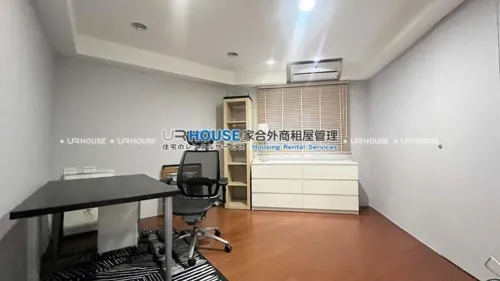 Apartment for rent TWD 140 000 -  - 4 bedrooms