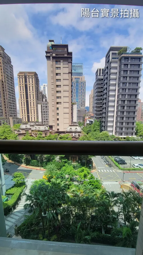 公寓 出租 TWD 39 500 - 信義路五段 - 1 房