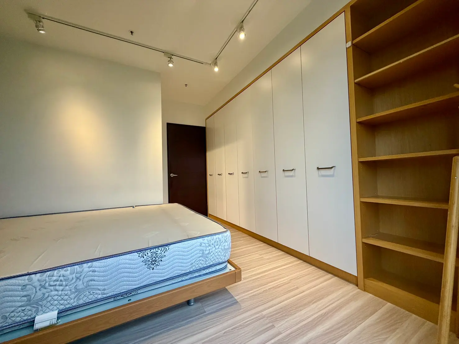 2 bedrooms apartment for sale in Dashe District, Kaohsiung City | NT$ 13 880 000 | 51 ping slide 4