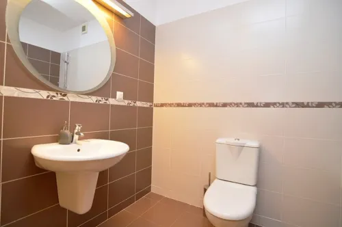 Apartment for rent TWD 28 595 - Huacheng Rd - 2 bedrooms