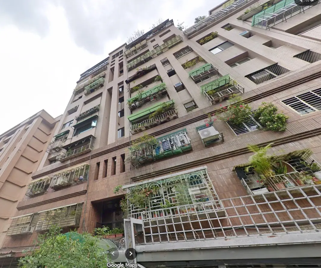 4 bedrooms apartment for sale in Zhongshan District, Taipei City | TWD 43 000 000 | 46 ping slide 5