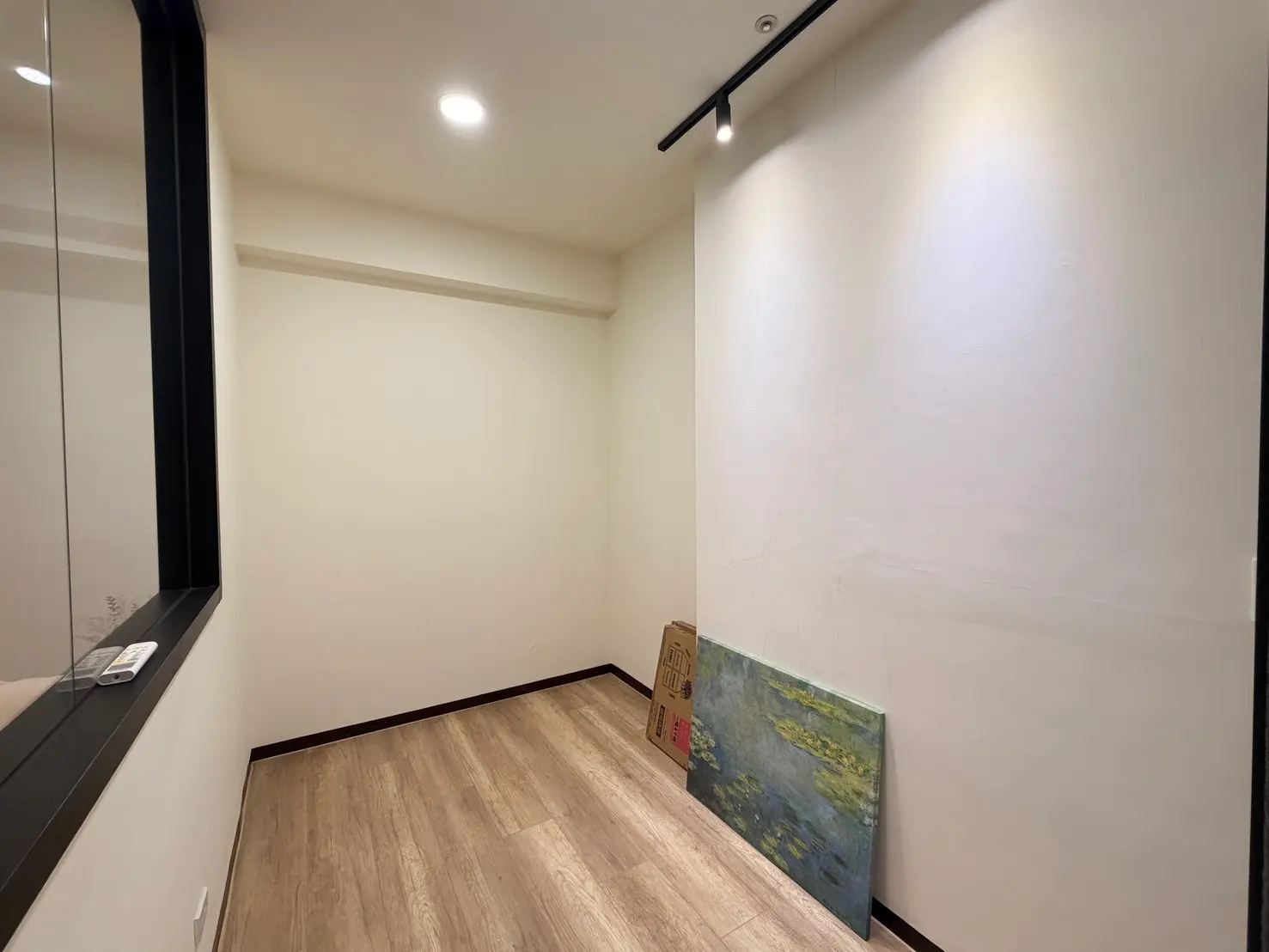 2 bedrooms apartment for rent in Xinyi District, Taipei City | NT$ 54 000 | 18 ping slide 5