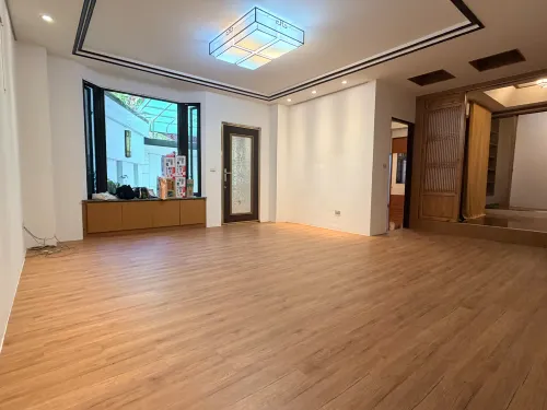 Townhouse for rent NT$ 100 000 - Lane 340, Section 2, Fuxing South Road - 4 bedrooms