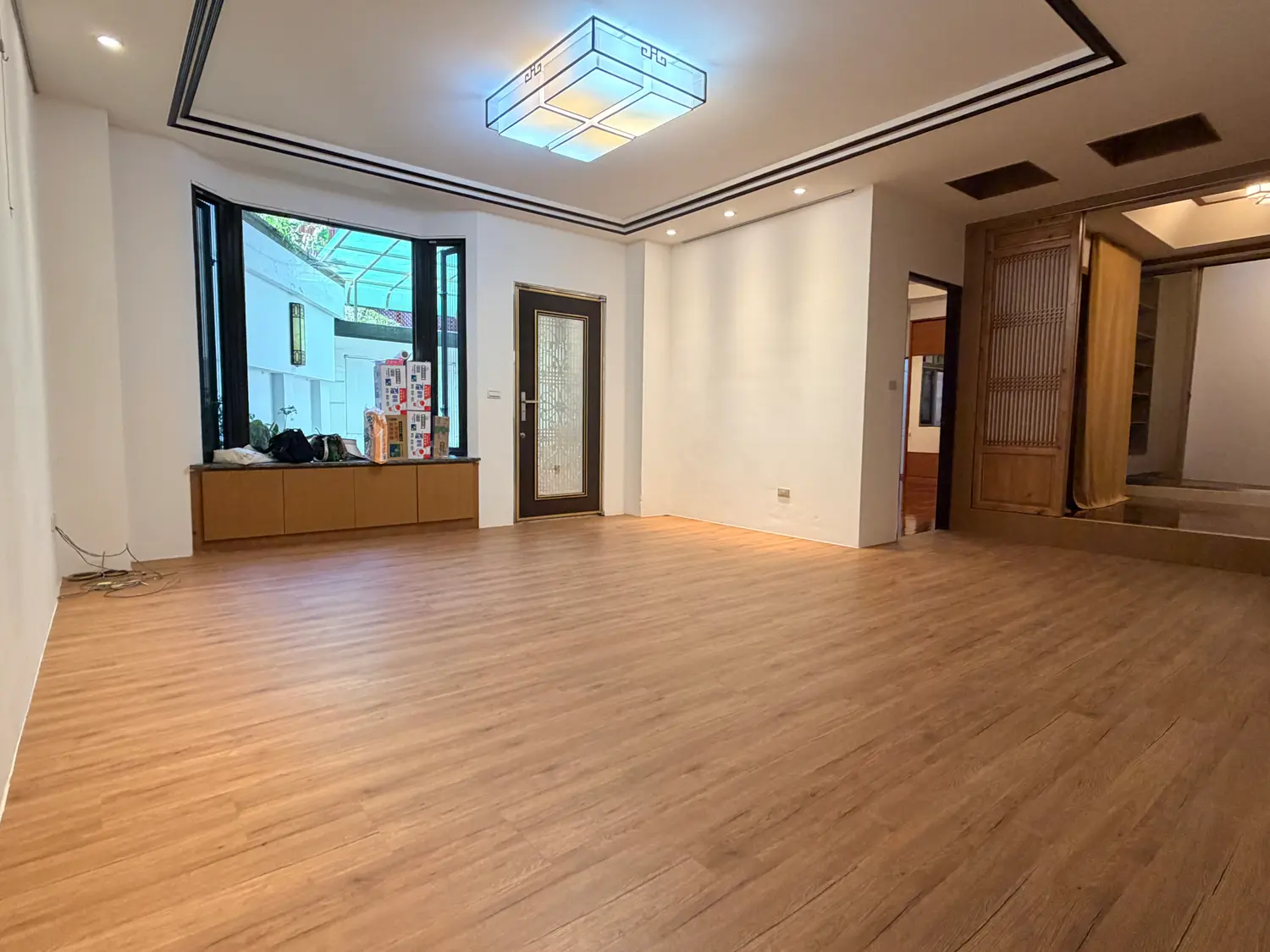 4 bedrooms townhouse for rent in Taipei City, Daan District | NT$ 100 000 | 42 ping slide 5