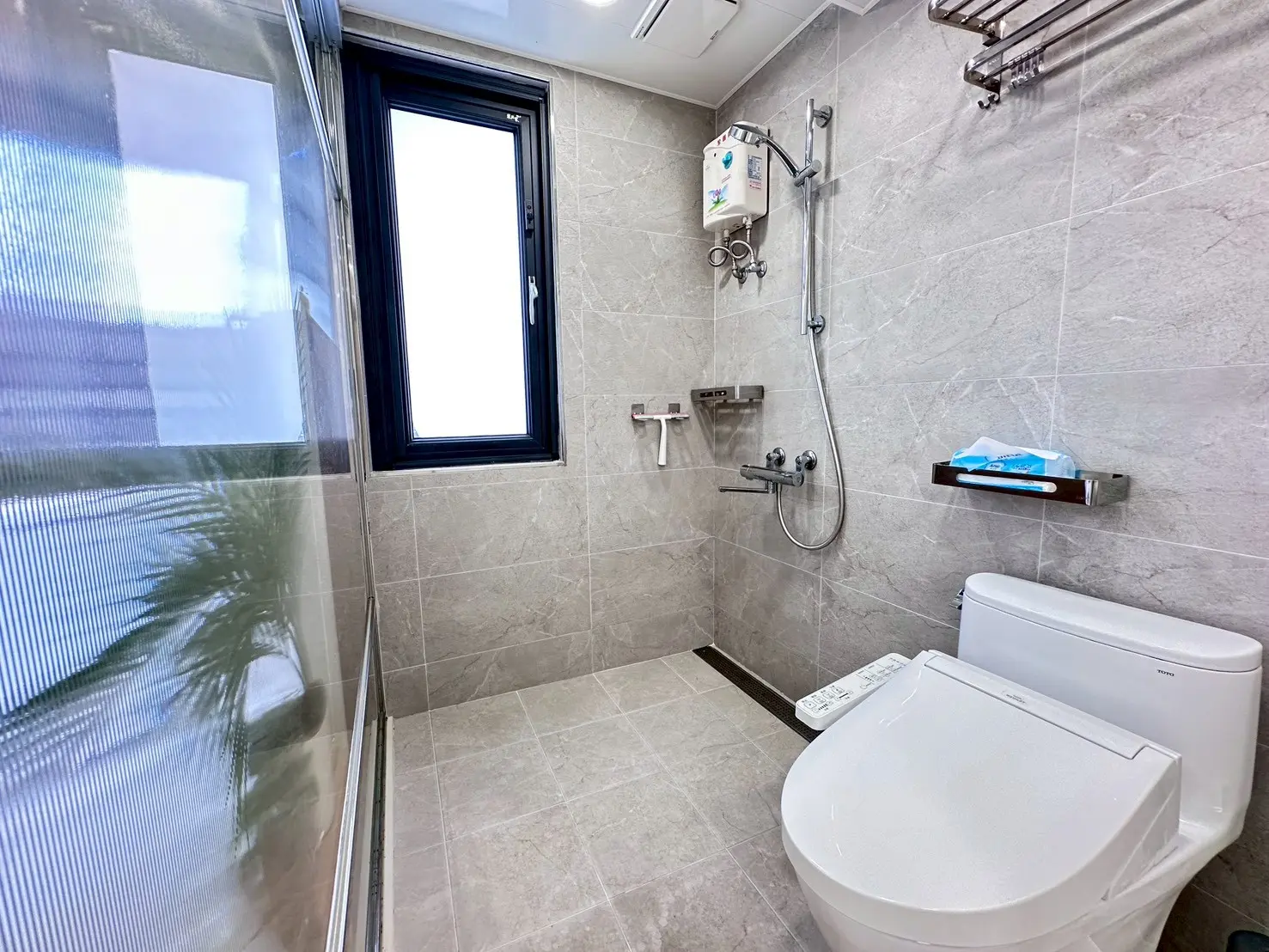 1 room apartment for rent in Daan District, Taipei City | NT$ 28 000 | 12 ping slide 5