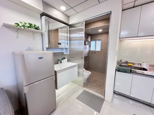 Room for rent in Taipei City, Daan District | NT$ 38 800 | 12 ping slide 6