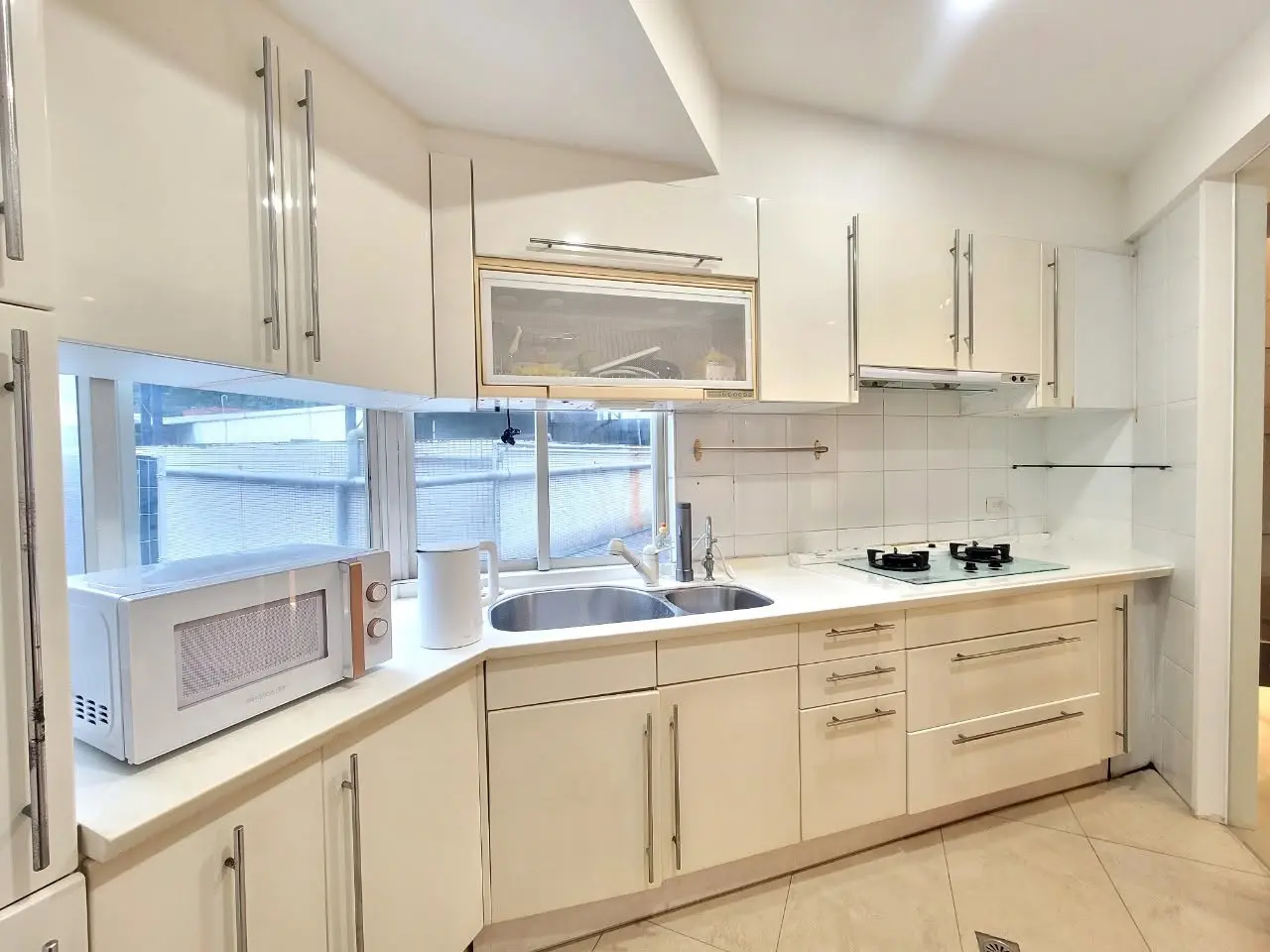 1 bedroom apartment for rent in Neihu District, Taipei City | NT$ 14 800 | 3 ping slide 4