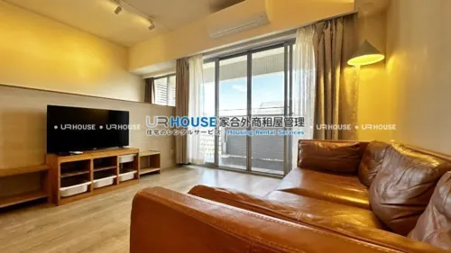 Apartment for rent TWD 60 000 -  - 3 bedrooms