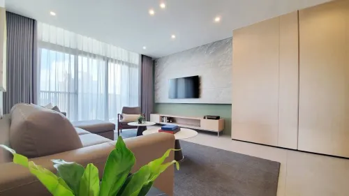 2 bedrooms apartment for rent in Sanmin District, Kaohsiung City | NT$ 67 500 | 56 ping slide 1