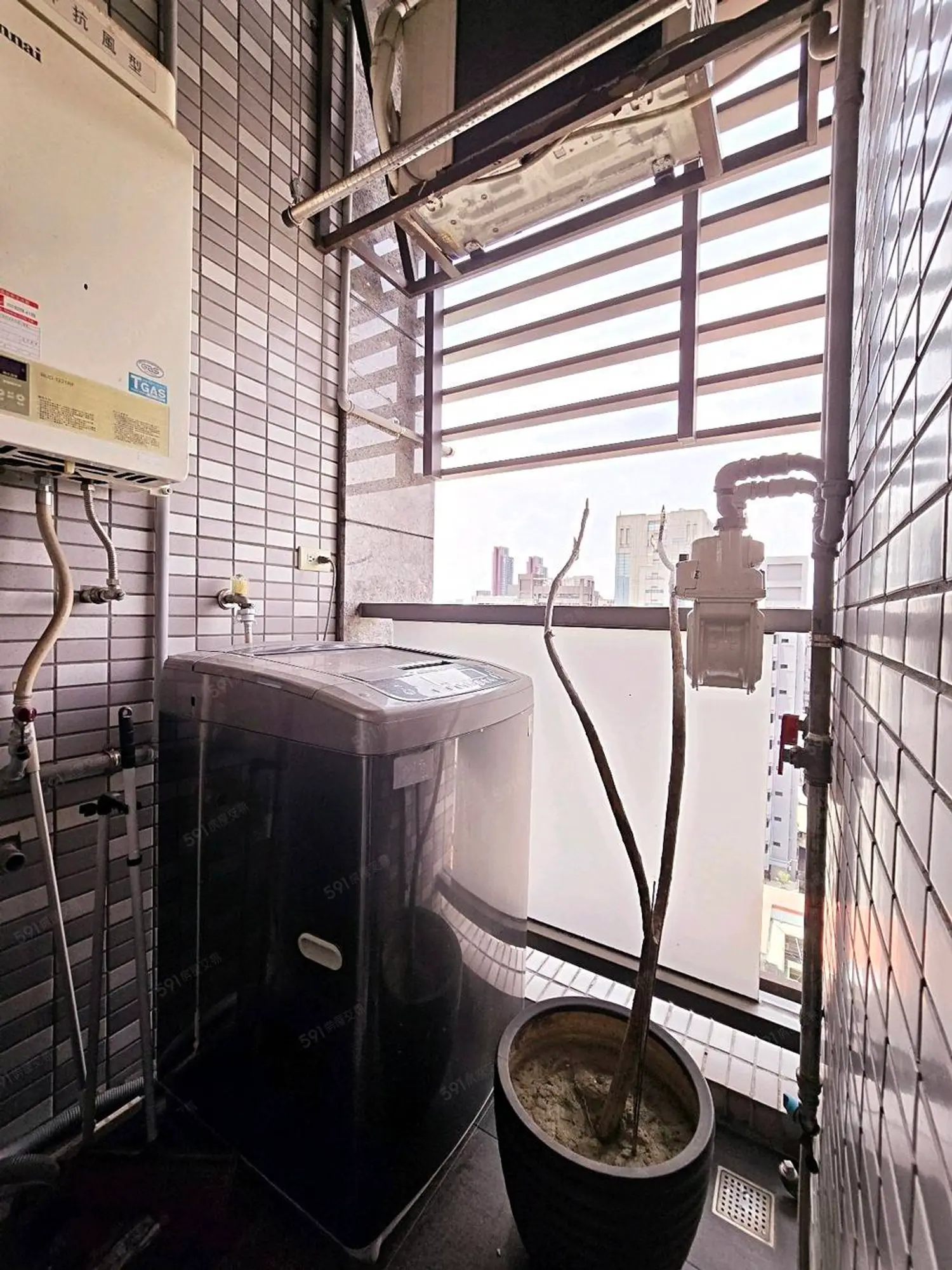 1 room apartment for rent TWD 50 000 - 16 ping - Daan District,Taipei City slide 3