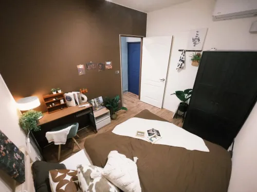 分租套房、雅房 出租 TWD 14 000 - 新興街15巷 - 1 房