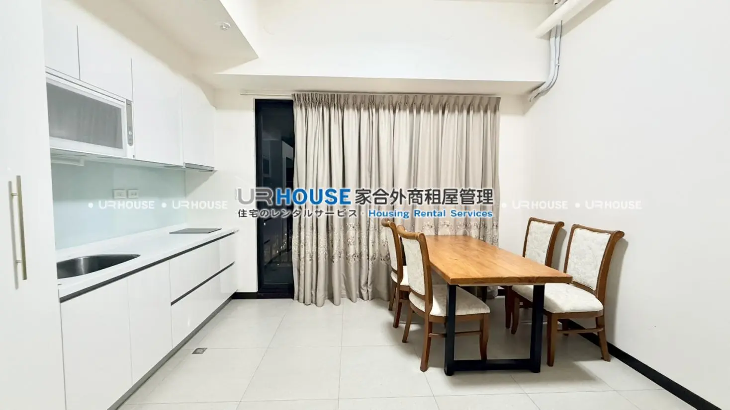 2 bedrooms apartment for rent in Tucheng District, New Taipei City | NT$ 39 000 | 16 ping slide 1