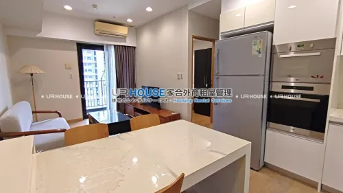 2 bedrooms apartment for rent in Beitou District, Taipei City | NT$ 60 000 | 20 ping slide 3