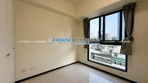 Apartment for rent TWD 38 000 -  - 1 room