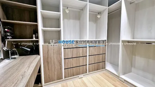 Apartment for rent TWD 62 000 -  - 4 bedrooms