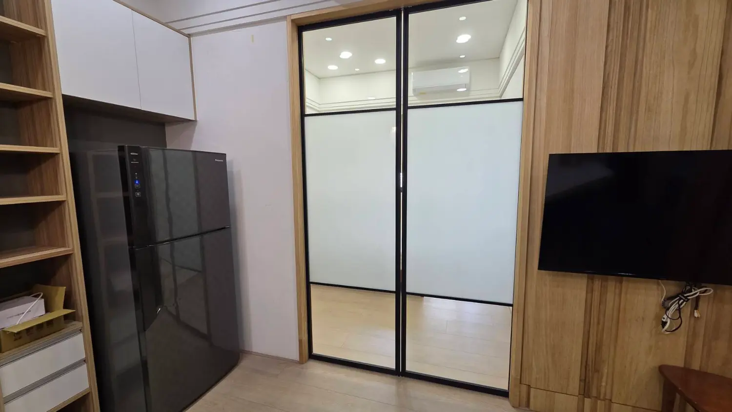 2 bedrooms apartment for rent TWD 40 000 - 20 ping - Beitou District, Taipei City slide 3