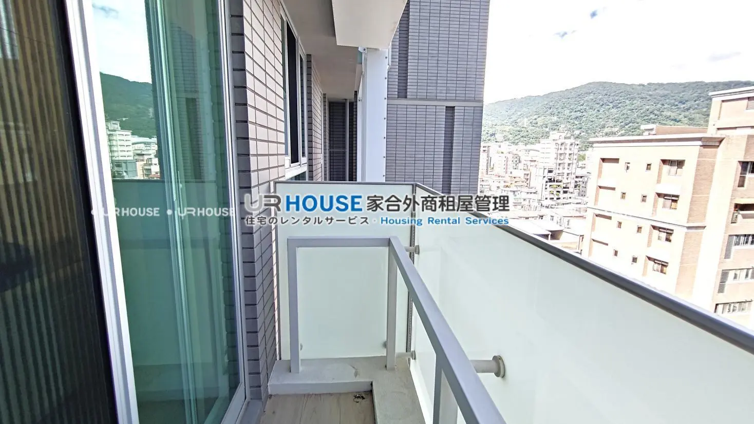 4 bedrooms apartment for rent in Shilin District, Taipei City | NT$ 150 000 | 41 ping slide 21
